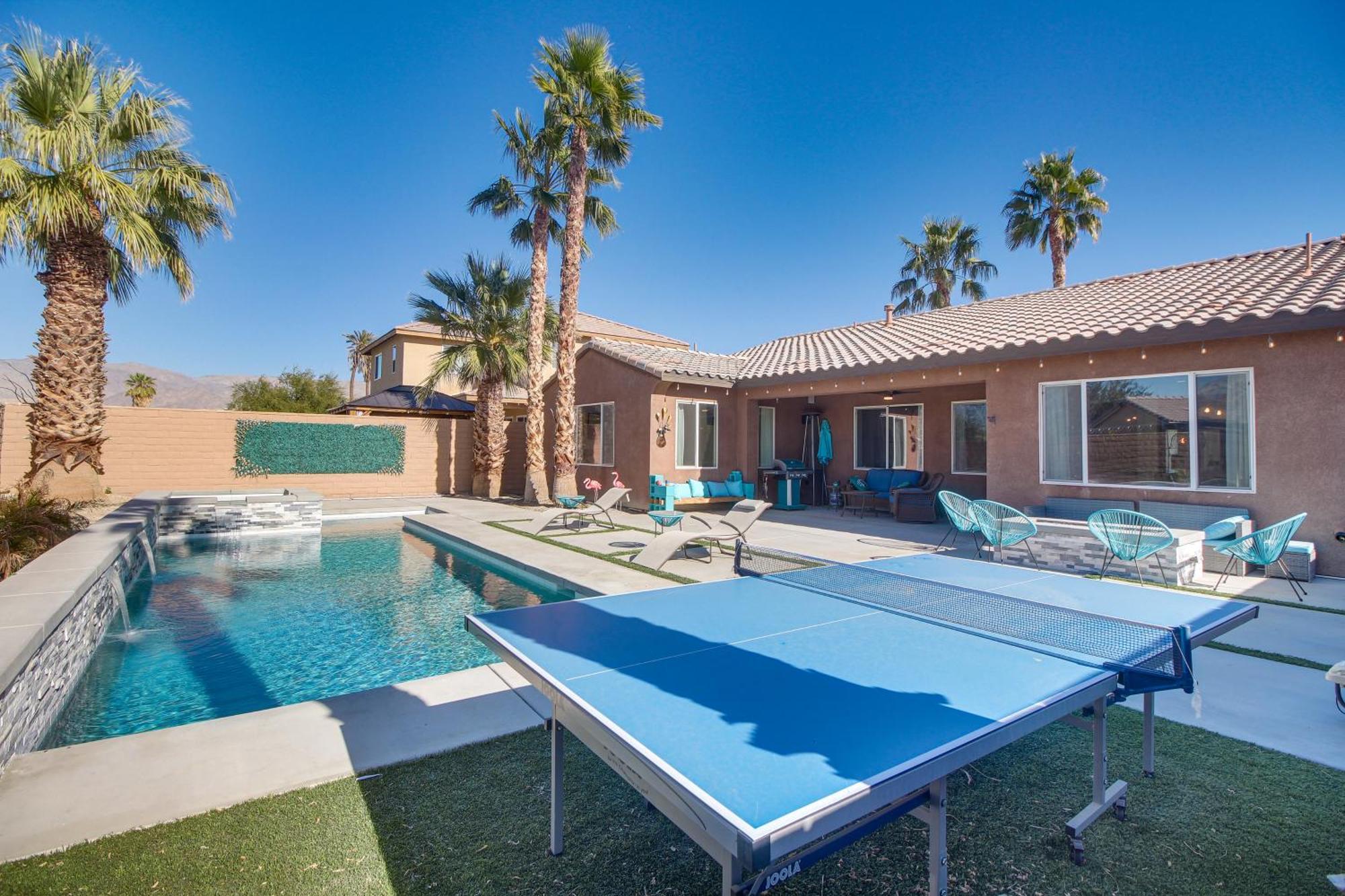 Indio Oasis With Heated Saltwater Pool And Hot Tub! Villa Exterior photo